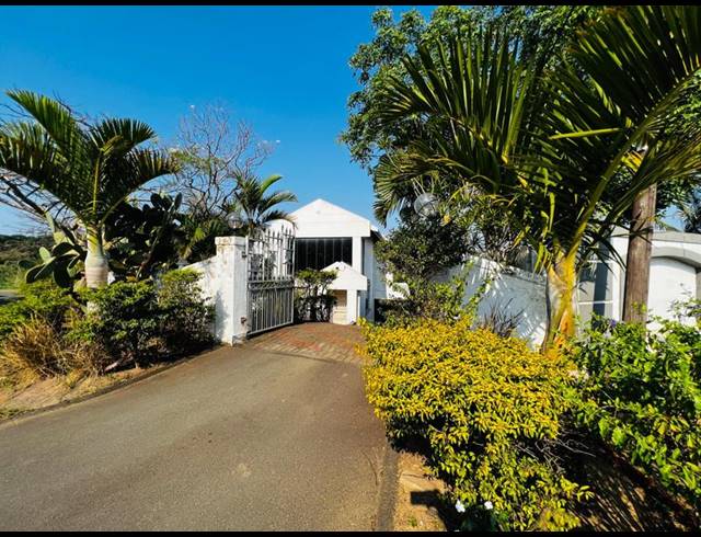 4 BEDROOM HOUSE FOR SALE IN NEWLANDS WEST